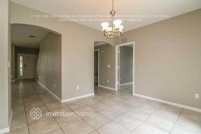 Photo - 10851 Newbridge Dr