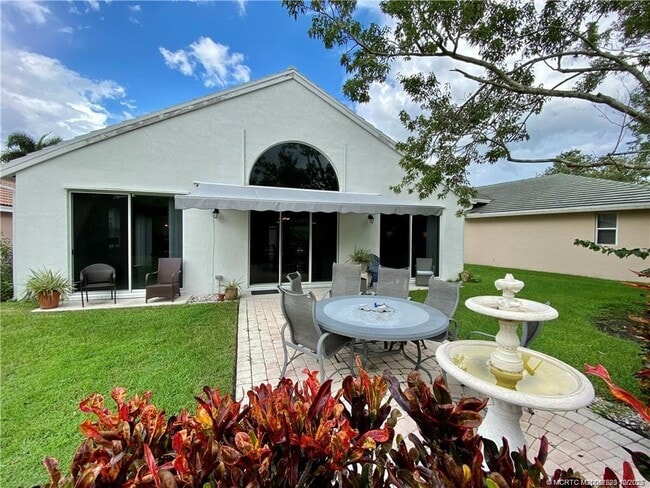 Photo - 3198 SE Carrick Green Ct