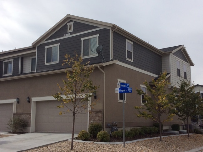 Photo - Spacious 4-Bedroom Townhouse Oasis in West Valley City!