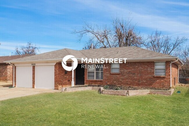Photo - 3 Bedroom Pet-Friendly Home in Oklahoma City, OK with Main Street Renewal