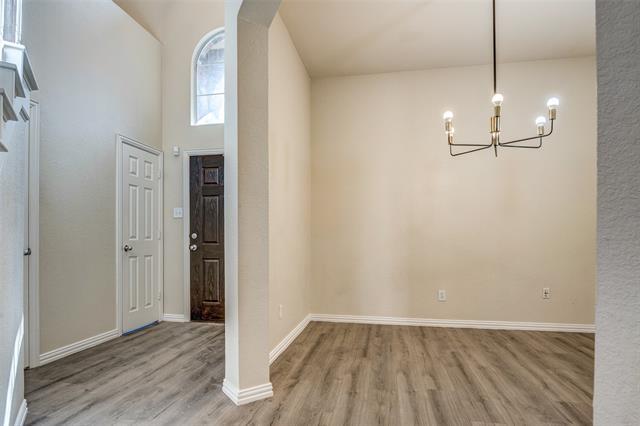 Photo - 2000 Webb Dr