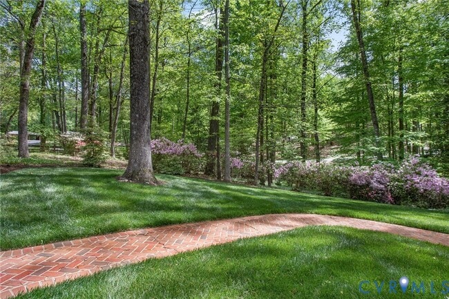 Photo - 9900 Kingsbridge Rd