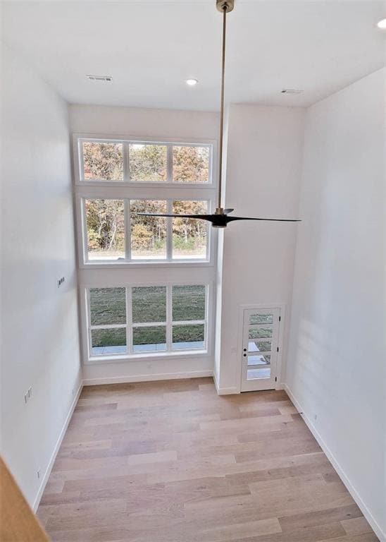 Photo - 28 Bedford Ln