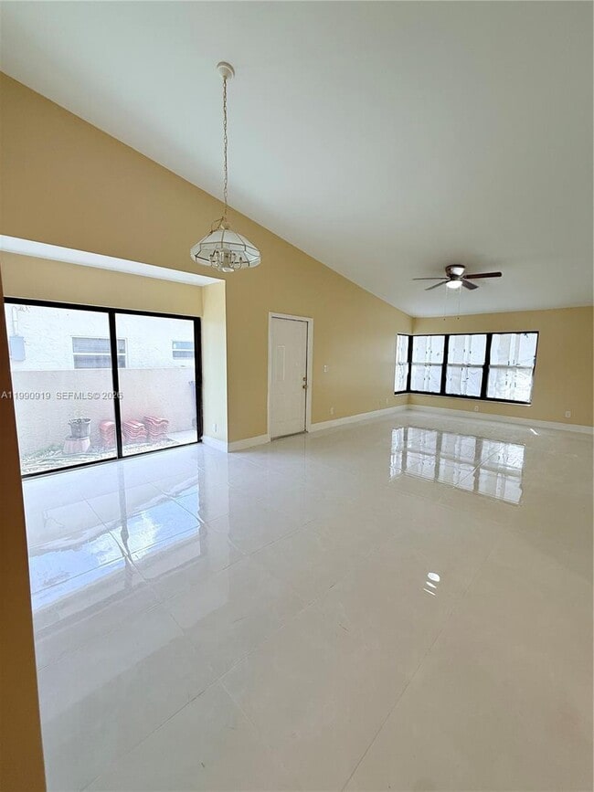 Photo - 11061 NW 39th St Unit 1