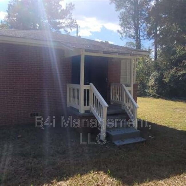 Photo - 303 Butler St