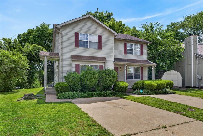 Photo - 114 Cunningham Pl
