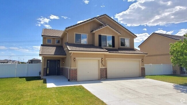 Building Photo - 2069 W 400 S Rental