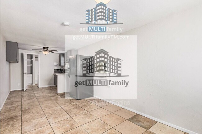 Photo - 1402 W Mercer Ln Unidad 3