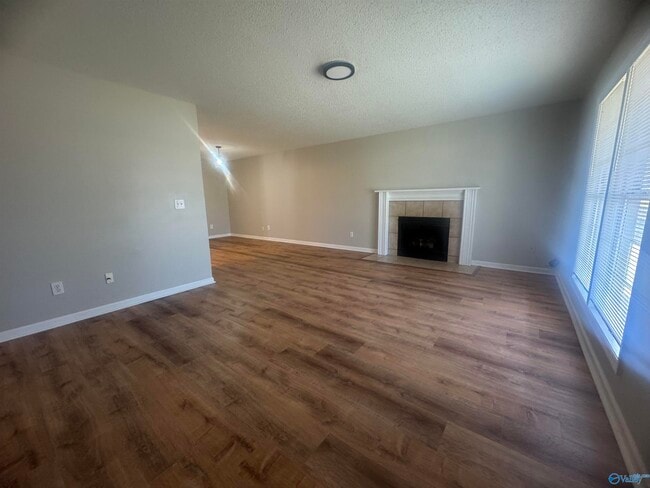 Photo - 6967 Wall Triana Hwy