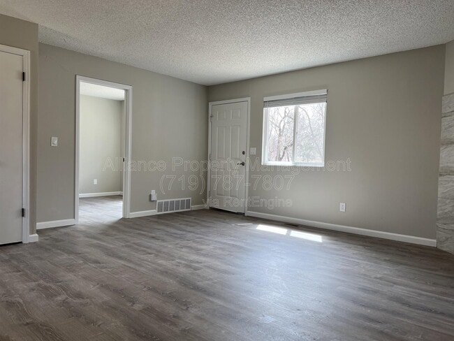 Photo - 2458 E Willamette Ave