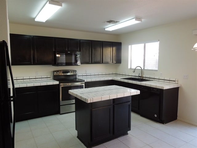 Photo - 16020 W Morning Glory St