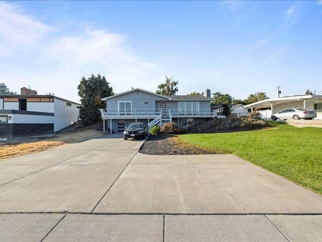Photo - 3603 W Canal Dr Unit A