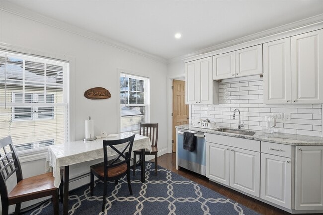 Photo - 34 Wilson Ave Unit 2nd Fl