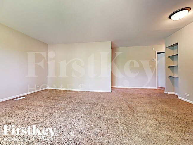 Photo - 254 E Wayne Pl