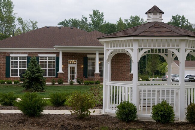 Carrington Court Apartments For Rent in Solon, OH | ForRent.com