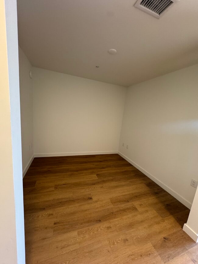 Photo - 1640 NE 125th St Unidad 522