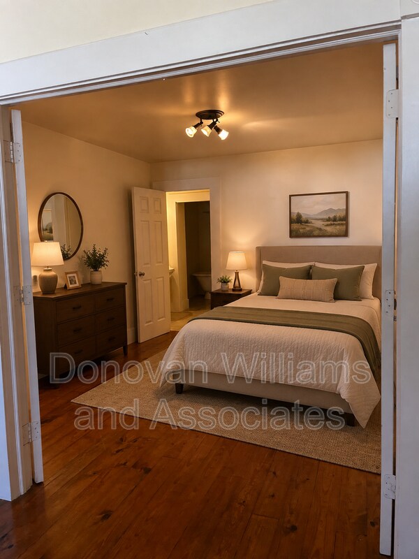 Photo - 135 E Wilson Ave