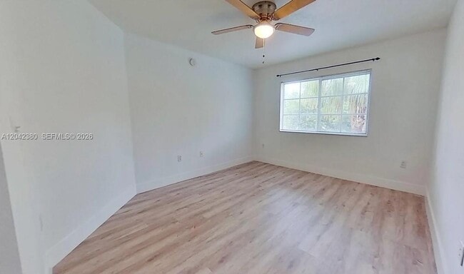 Photo - 2544 Centergate Dr Unit 303