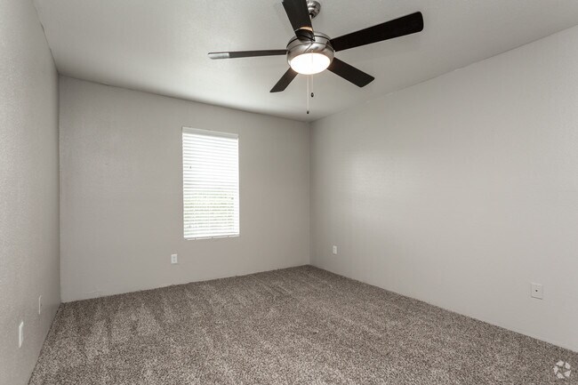 2BR, 1BA - 853SF Bedroom