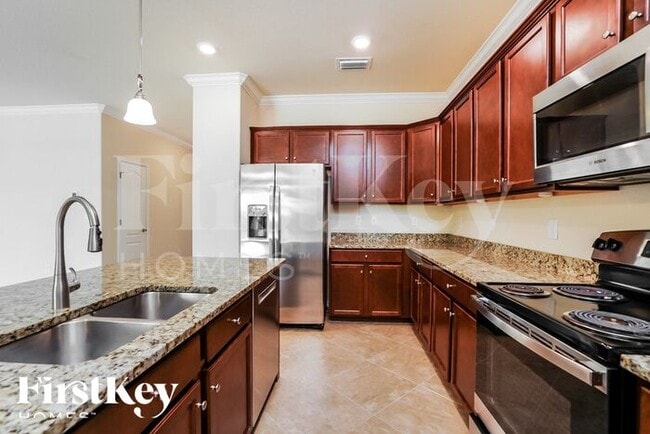 Photo - 3604 E Hampton Cir