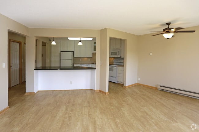1HAB, 1BA - 790 ft² - Lakewood Hills Apartments