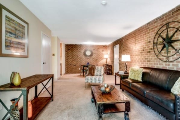 Living/Dining Room