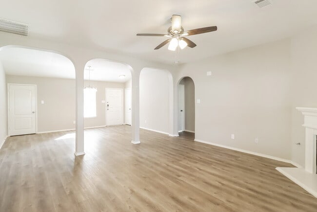 Photo - 3113 Lighthouse Dr