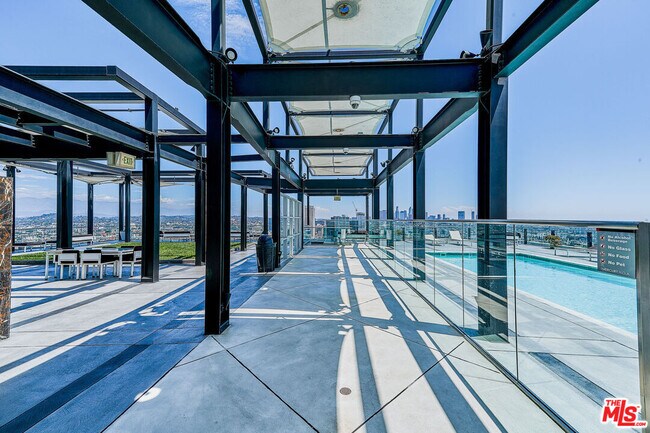 Photo - 3810 Wilshire Blvd Condo Unit 2103