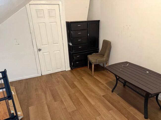 Photo - 1228 N Cleaver St Unit 3R