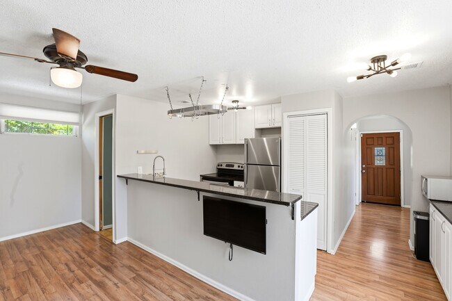 Photo - 3705 Zuni St