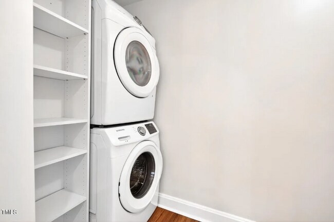 Photo - 1013 N Buchanan Blvd Unit B