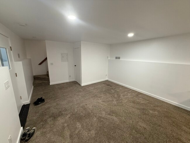 Photo - 4300 Pleasant Valley Rd