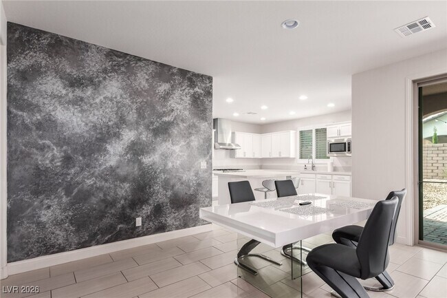 Photo - 11824 Mino Rio Ave