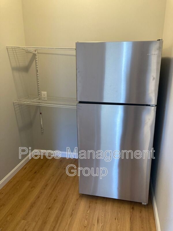 Photo - 68 Kenney St Unit 4