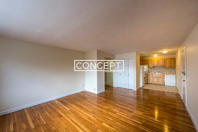 Building Photo - 88 Gardner St Unit 11AB