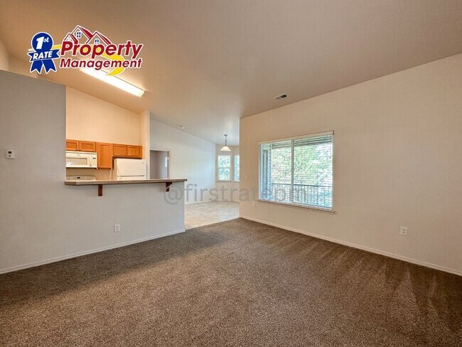Photo - 4924 W Stoker Ln Unidad #102