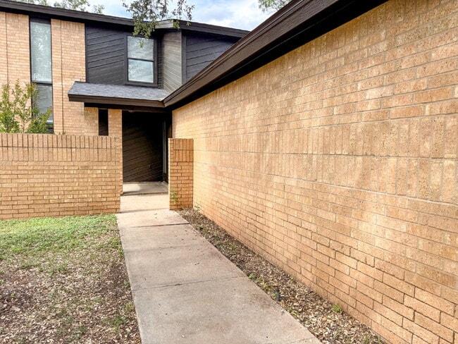 Photo - Updated 2-Story Duplex!