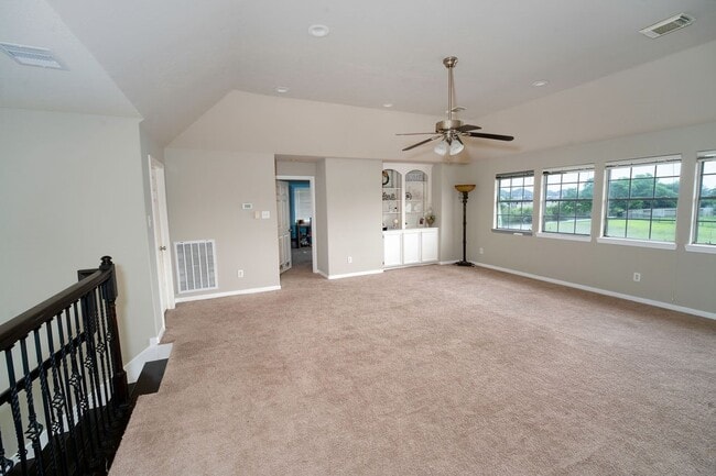 Photo - 2006 Pebble Ln
