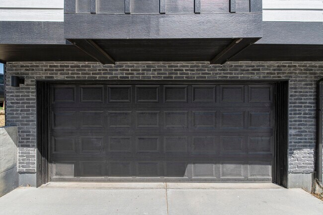 Photo - Sable View Townhomes