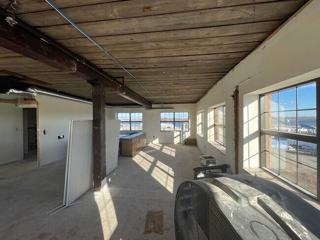 Photo - 756-758 Eddy St Unit T