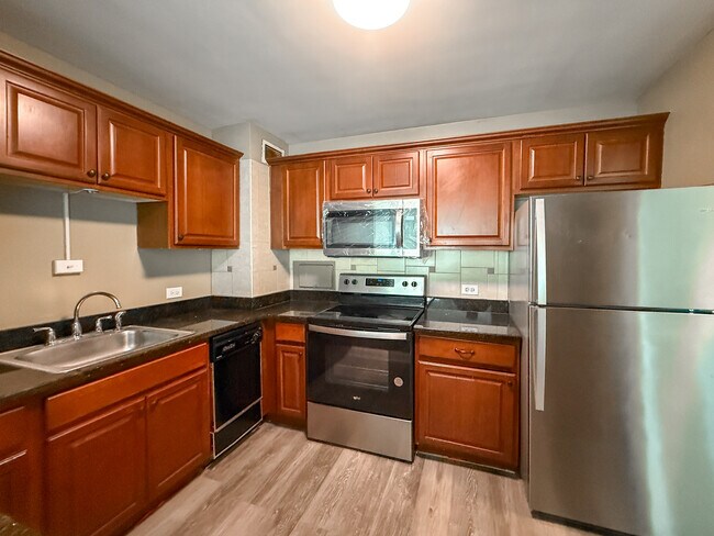 Photo - 3600 N Lake Shore Dr Unit 306
