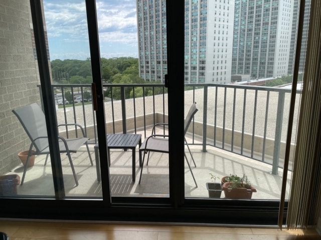 Photo - 3660 N Lake Shore Dr Unidad 707