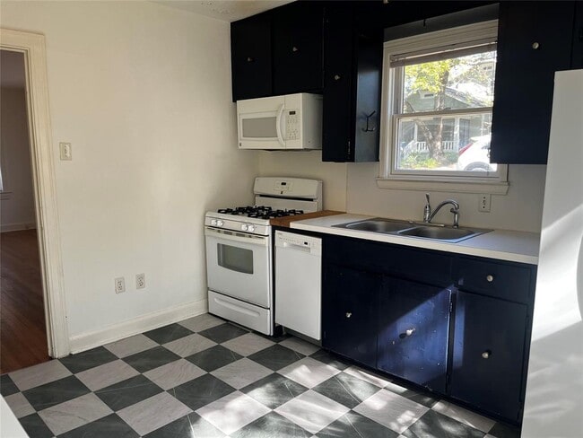 Photo - 1615 Maggie Mayes St