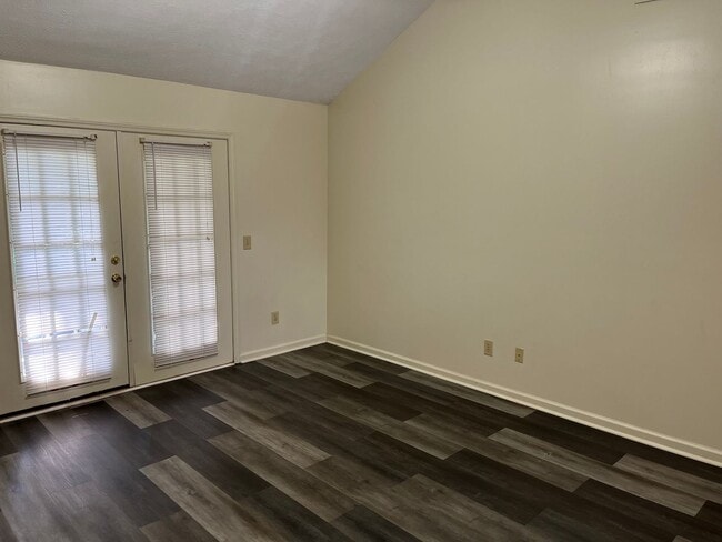 Photo - Harmon Estates Available! Available NOW!