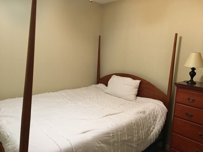 Photo - 121 W Carolina Ave