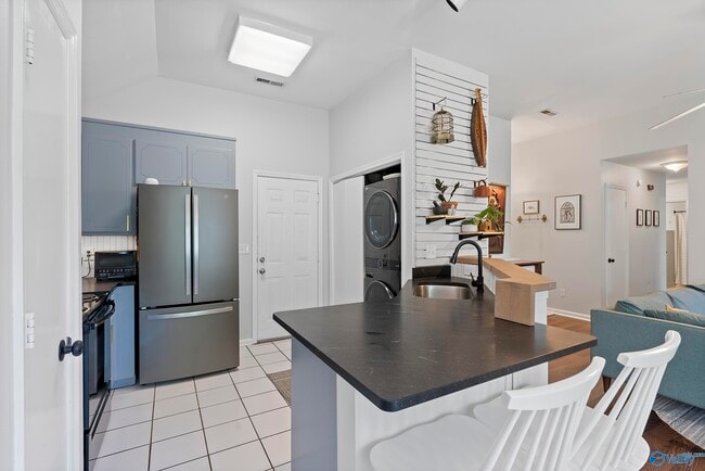 Photo - 223 Cypress Creek Dr