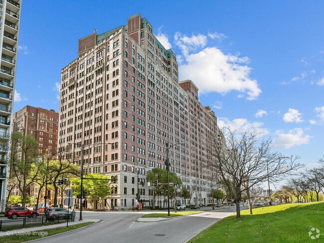 Building Photo - 3240 N Lake Shore Dr Unit 11B Rental