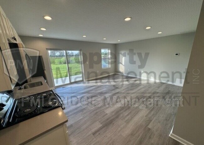 Photo - 241 Bruns Dr
