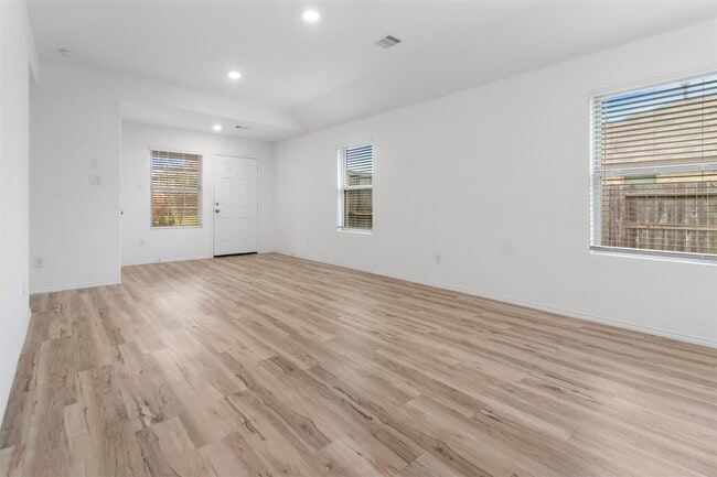 Photo - 8706 Wooster Trails Dr