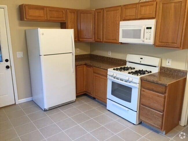 Building Photo - Charming 3 Bedroom, 1 Bath Home in the Swa...